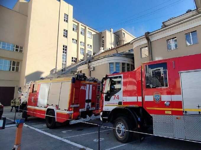 В центре Екатеринбурга произошёл пожар в театре Музкомедии